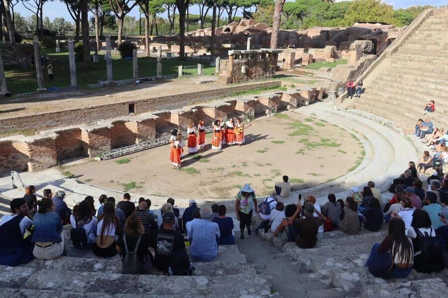 Rome: Ancient Ostia, Archeology and History, Half Day Tour - Leaving Rome in an air-conditioned minivan