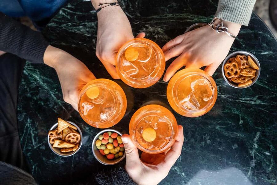 Rome: Aperitivo & Street Food Tour Delights - Beer Near the Basilica dei Santi XII Apostoli