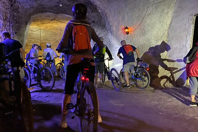 Rome: Appia Antica E-Bike tour with Rome's Underground Labyrinth - Caffarella Park and the return ride