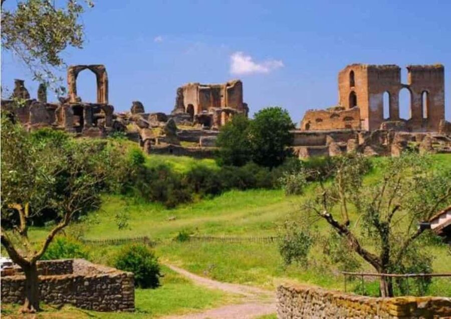 Rome: Appian Way and Catacombs VIP Tour with Hotel Pickup - Small details that can improve the experience