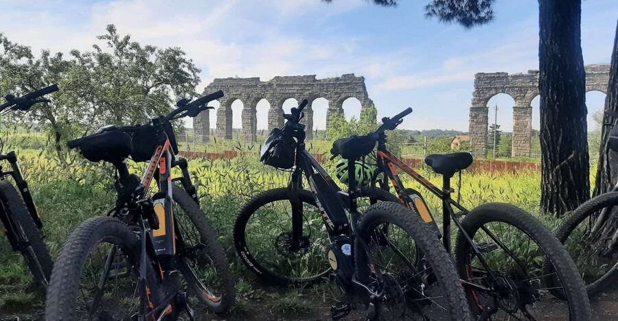 Rome: Appian Way Aqueducts Bike Tour (UPG Catacombs & Lunch) - Bikes, road conditions, and family comfort