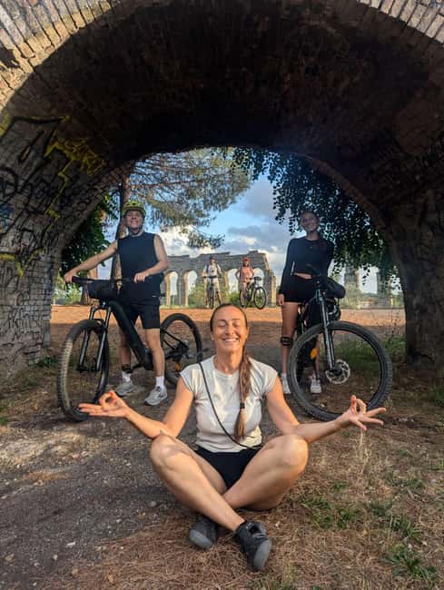 Rome:Appian Way E-bike Tour, Catacombs, Aqueducts & Transfer - Price, group size, and overall value