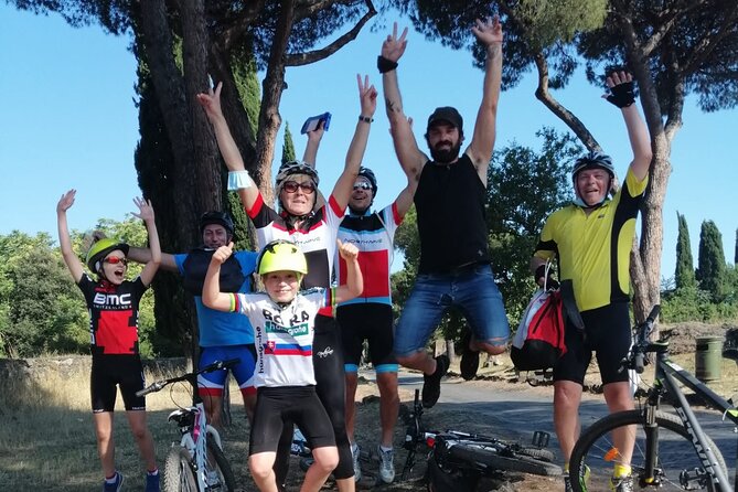 Rome:Appian Way E-bike Tour, Catacombs, Aqueducts & Transfer - Caffarella Park and the Roman countryside