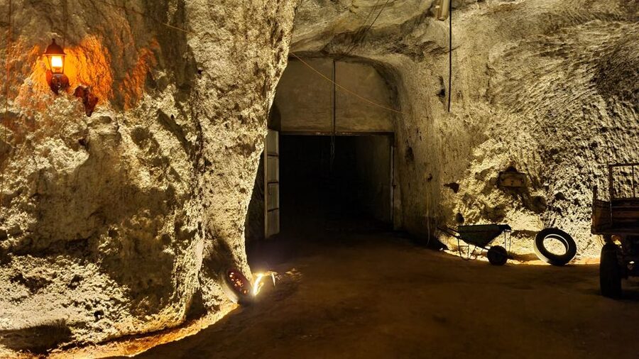 Rome: Appian Way Underground Catacombs Bike Tour with Lunch - Lunch, aperitif and the value of the $105 price