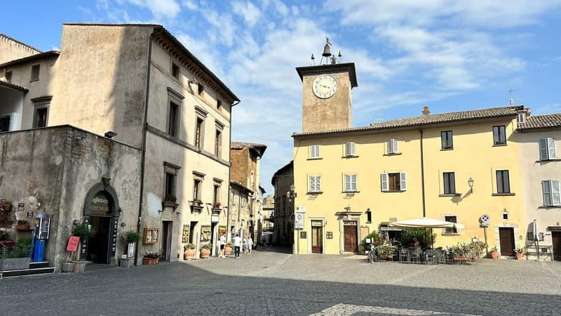 Rome: Assisi, Civita di Bagnoregio and Orvieto Day Tour - Should you book the Assisi, Civita, and Orvieto tour?
