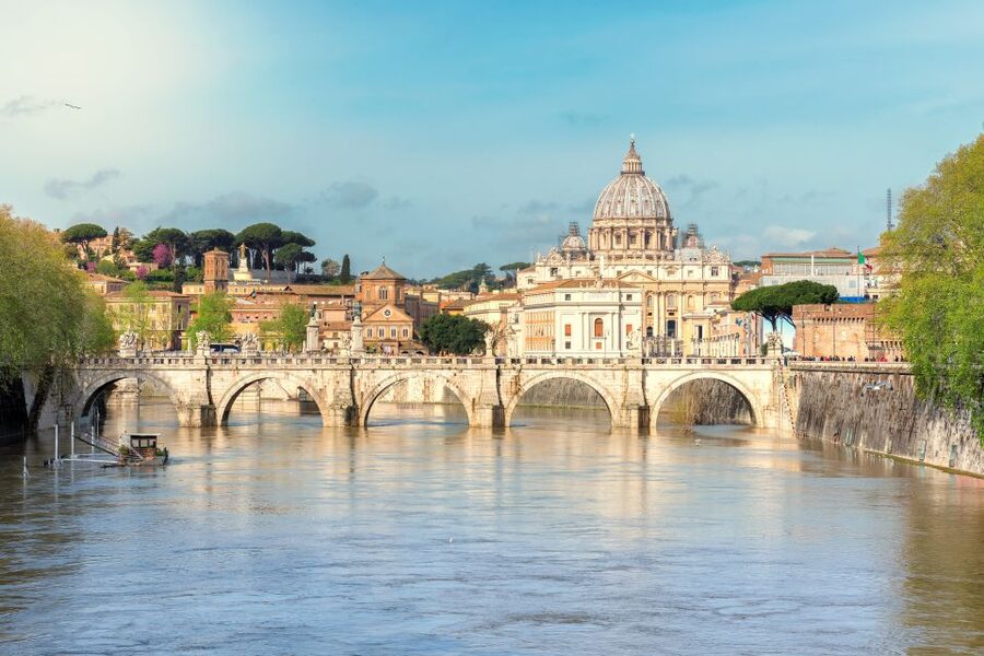 Rome at Night Bike Tour - Bikes, guides, and the real pace of the ride