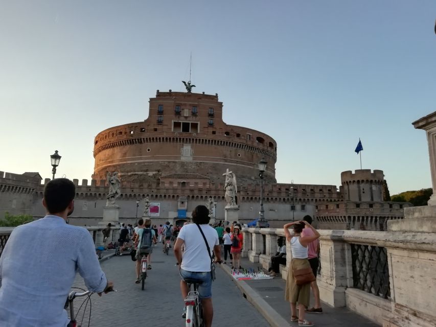 Rome at Night Bike Tour - Farnese Palace and the route toward the Vatican