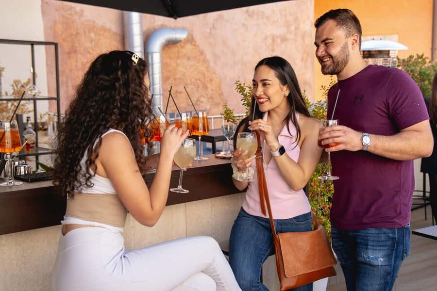 Rome: Bar Crawl with Local Guide & Drinks - FAQ