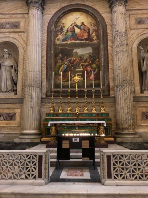 Rome: Basilica of St John Lateran & Holy Steps 1-Hour Tour - Crossing to St John Lateran