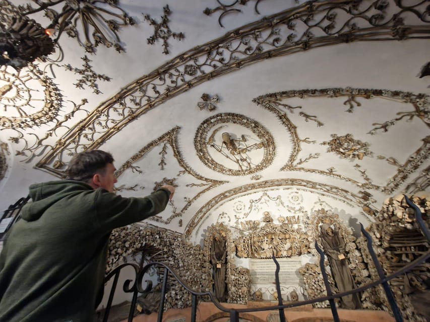 Rome: Bone Crypts Express - Tour in ENGLISH with tickets - Clothing, age limits, and the tone of the visit
