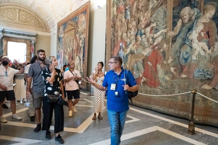 Rome: Breakfast & Tour of Vatican Museums & Sistine Chapel - Key points at a glance