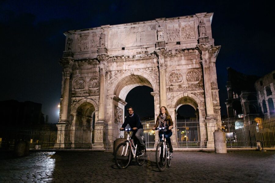 Rome by Night: 3-Hour Bike Experience - What the guide adds to the ride