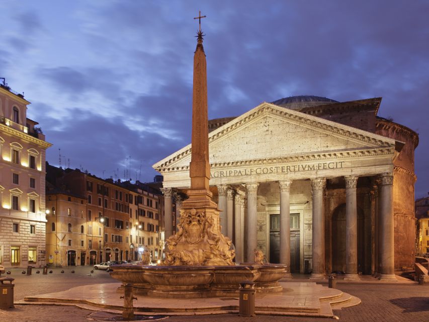 Rome by Night: 3-Hour Bike Experience - The Colosseum and Roman Forum by bike