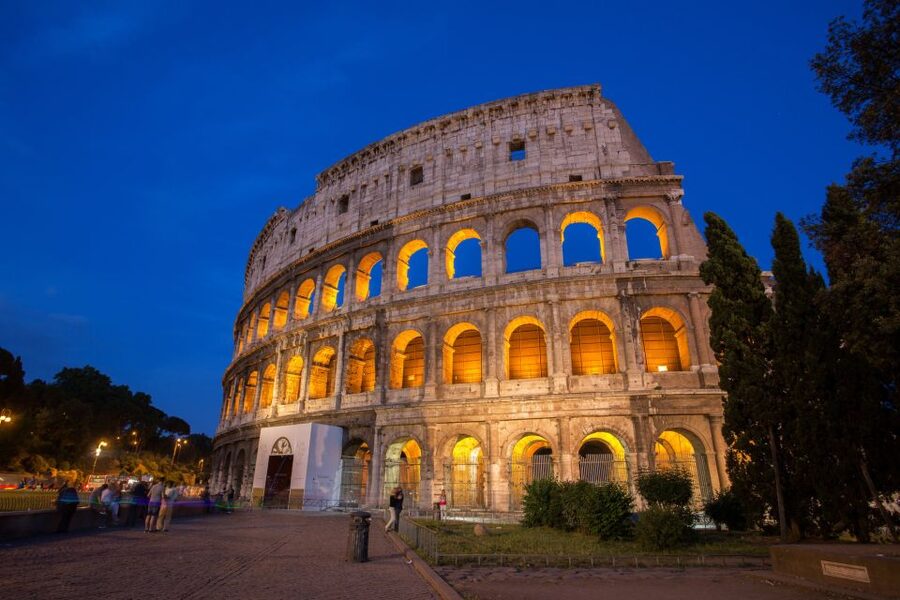Rome by Night: 3-Hour Guided Walking Tour - Why Rome works so well after dark