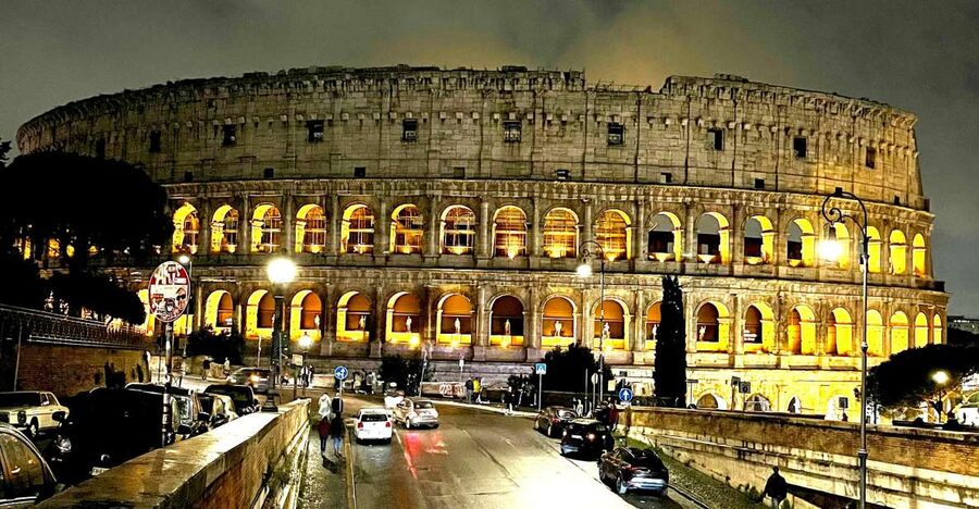 Rome by Night by car - Gianicolo Hill for Rome’s wide night view