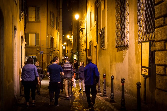 Rome by Night Walking Tour - Legends & Criminal Stories - Piazza Farnese and the city’s grander façade