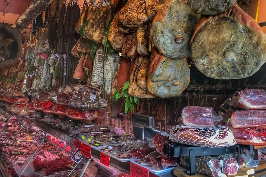 Rome: Campo De' Fiori Market & Trevi 4-Hour Food & Wine Tour - Campo de Fiori and the market stalls