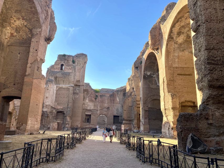 Rome: Caracalla Baths & Circus Maximus — Private or Shared - Who will enjoy this tour most?