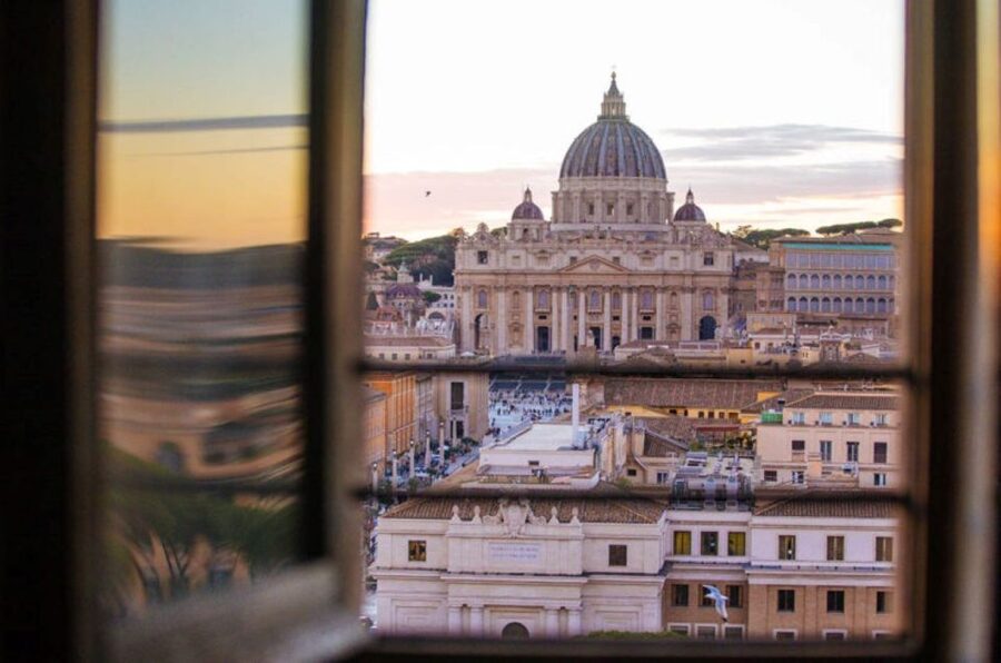Rome: Castel Sant'Angelo Private Tour & Skip-the-Line Entry - Why Castel Sant’Angelo tells a different story of Rome