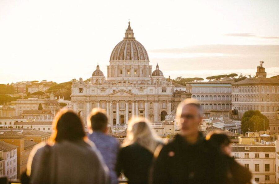 Rome: Castel Sant'Angelo Private Tour & Skip-the-Line Entry - Starting at St. Angelo Bridge