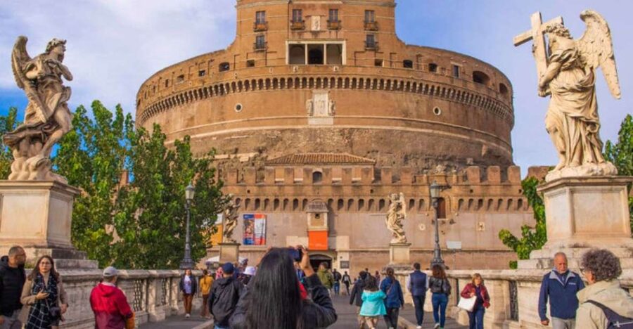 Rome: Castel Sant'Angelo Private Tour & Skip-the-Line Entry - Frescoes and the lives of the popes