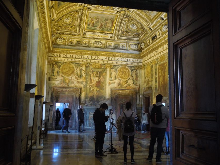 Rome: Castel Sant'Angelo Skip the Line Private Tour - Should you book Castel Sant’Angelo with a private guide?