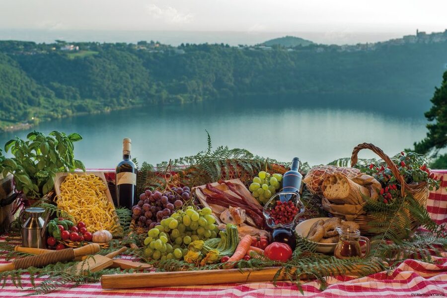 Rome: Castelli Romani Hop-on and Hop-off Tour - Who should book this day trip?