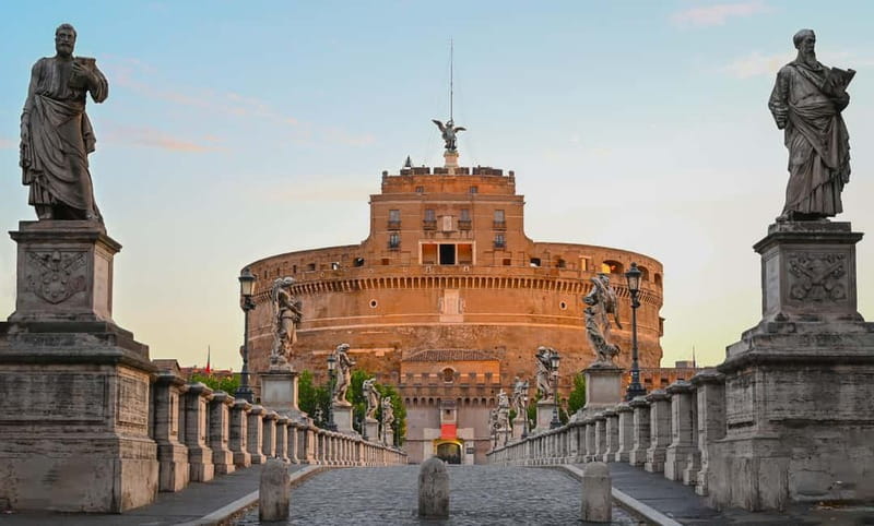 Rome: Castle Sant'Angelo Ticket w/ audioguide option - Papal rooms and the Vatican escape route