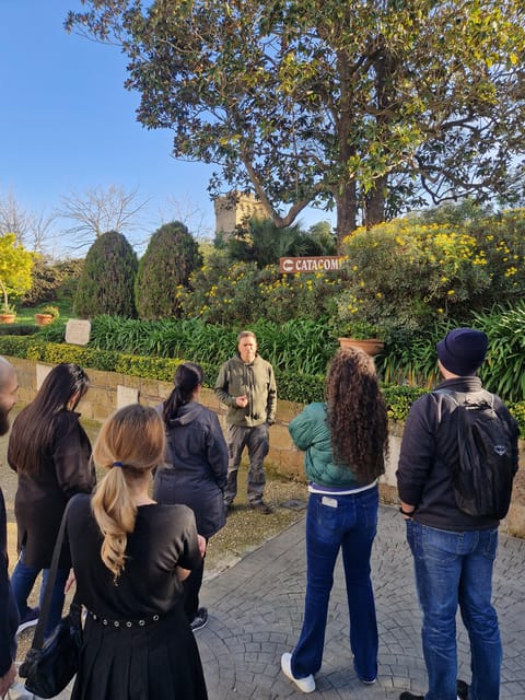 Rome: Catacombs Express ENGLISH Guided Tour - SKIP THE LINE - Who should book this catacomb tour?