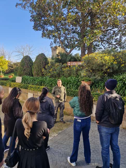 Rome: Catacombs Skip-the-Line Tour with Tickets - Tombs, Burial Customs, and Roman Religious Change