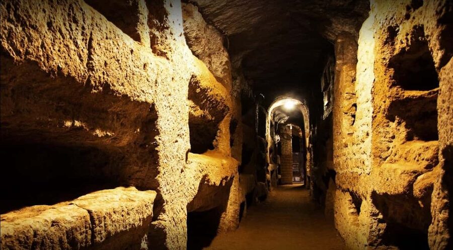 Rome Catacombs Underground Small Guided Tour with Transfer - Meeting outside Santi Cosma and Damiano