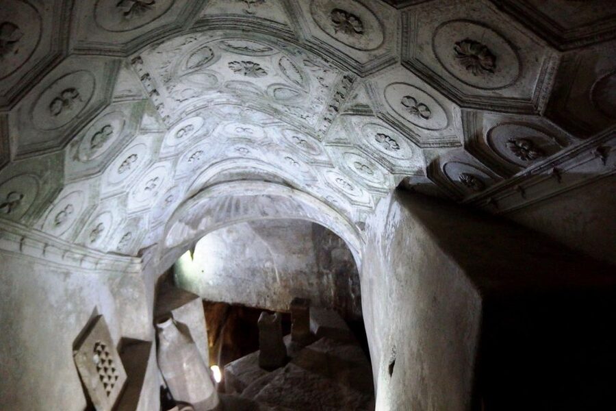 Rome: Catacombs Underground Tour, Ticket, and Transfer - Timing, group size, and the waiting problem