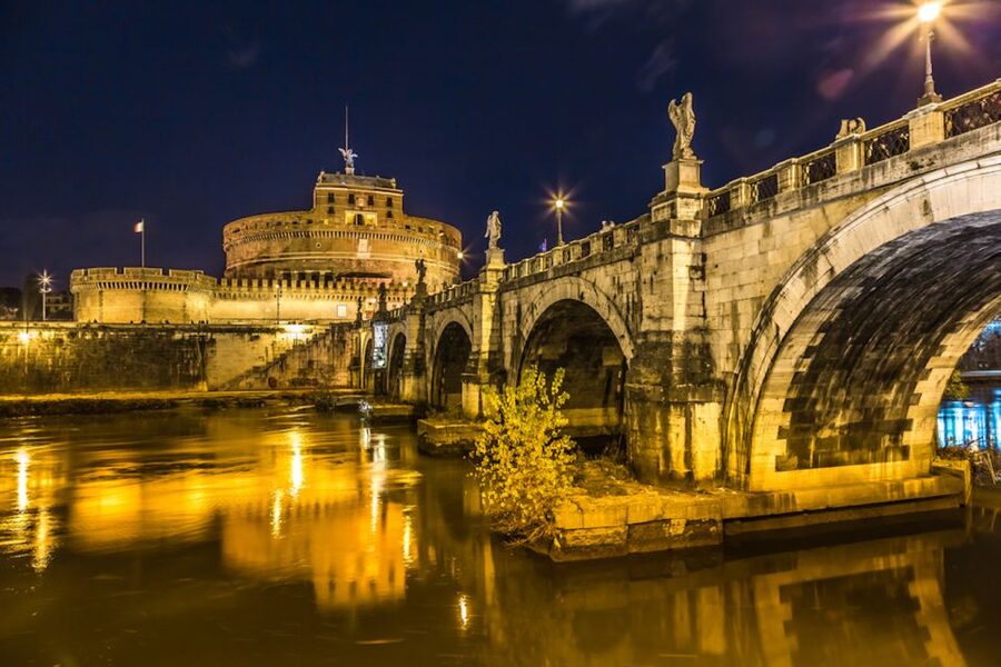 Rome: City Highlights Walking Tour with Local Guide - Key points to know before you book