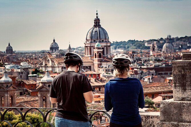 Rome City Small Group Bike Tour with quality Cannondale EBike - Trevi Fountain and the Spanish Steps
