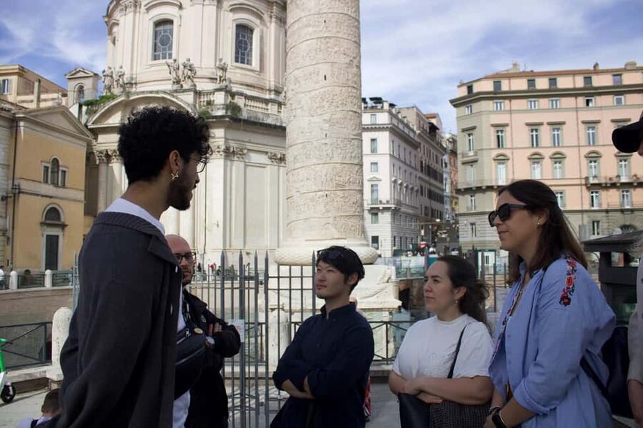 Rome: City Walking Tour in English or Spanish - Piazza Navona: useful advice at the end
