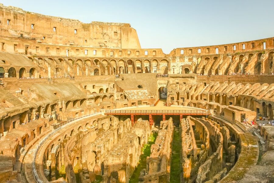 Rome: Colosseum and Roman Forum Small Group Tour in German - Practical details that can affect your visit