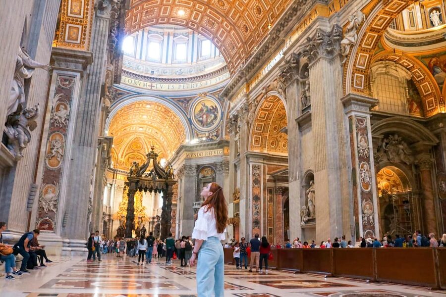 Rome: Colosseum and Vatican Museum Guided Tour in One Day - Guide Quality and What Happens if Plans Change