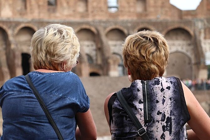 Rome: Colosseum Arena Floor Tour with Roman Forum & Palatine Hill - The guide can make or break the experience