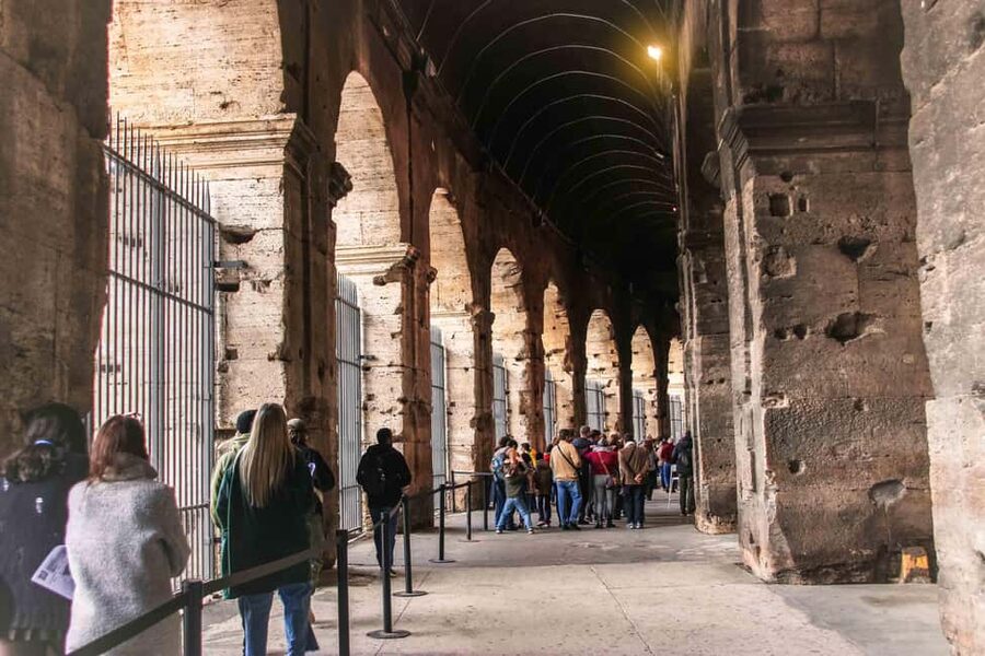 Rome: Colosseum Arena, Forum & Palatine Hill Guided Tour - Who will enjoy this tour most