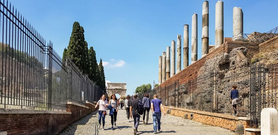 Rome: Colosseum Arena, Palatine Hill & Forum Guided Tour - What to Bring and What to Leave Behind