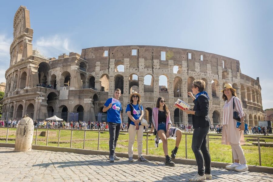 Rome: Colosseum Experience with Host and Audio Guide - Why this is not the underground tour