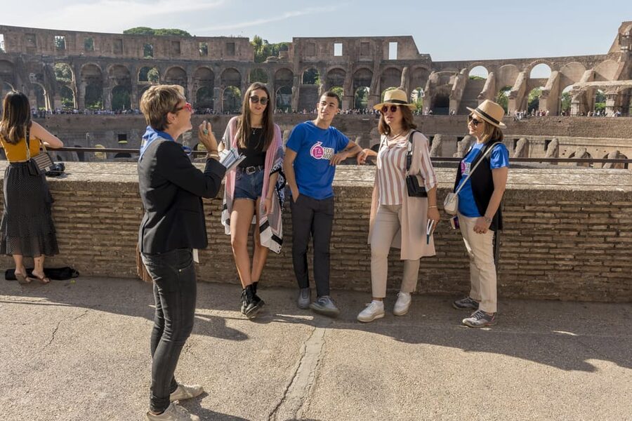 Rome: Colosseum Experience with Host and Audio Guide - Climbing Palatine Hill for the city views