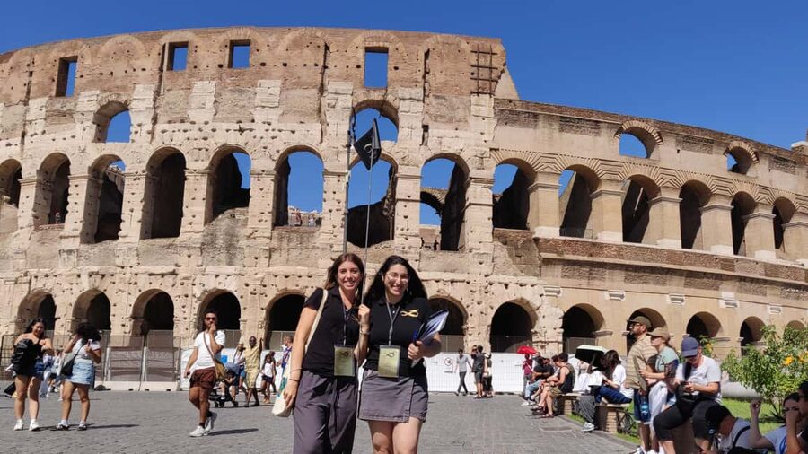 Rome: Colosseum Express Entry with Audio Guide App - What this Colosseum ticket really offers