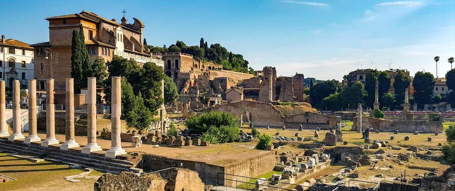 Rome: Colosseum Express Entry with Audio Guide App - Using the audio guide app