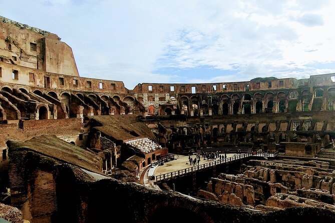 Rome: Colosseum Express Guided Tour - Meeting the guide above the Colosseum Metro Station