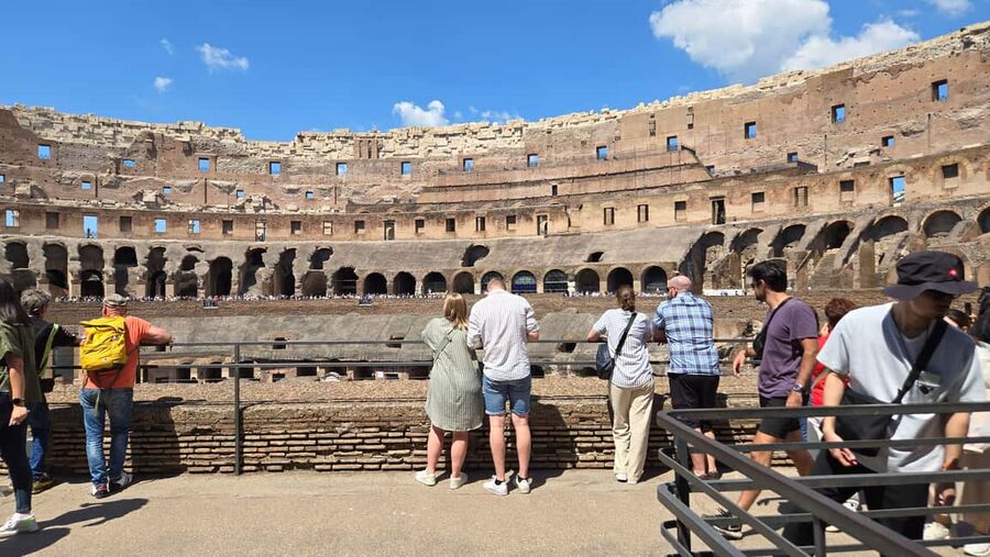 Rome: Colosseum Express Tour and Roman Forum Access - Practical details that can affect your visit