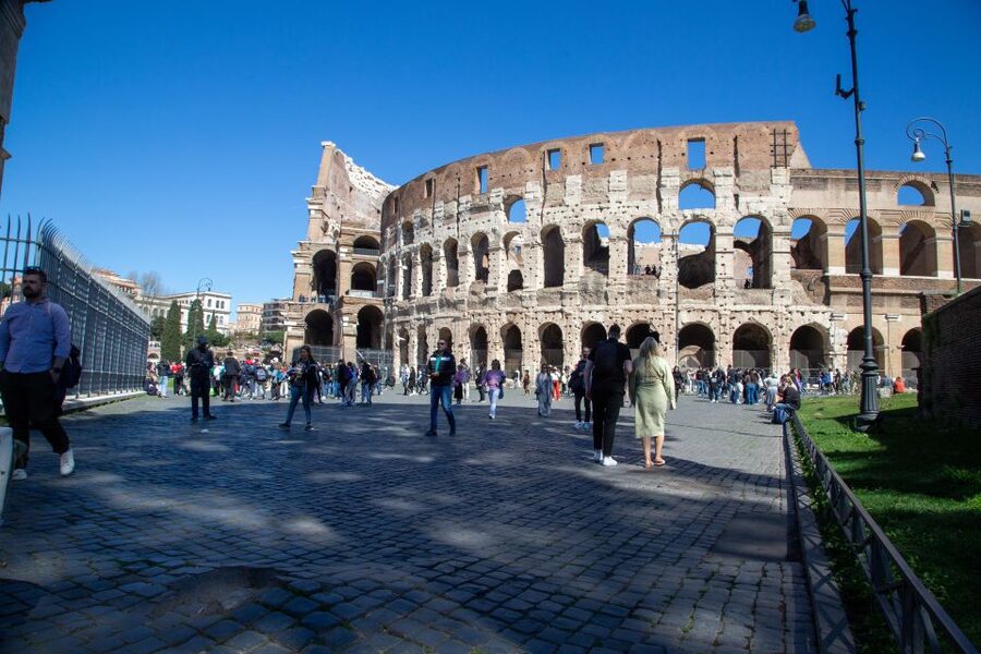 Rome: Colosseum Express Tour with Forum & Palatine Access - Who Should Book This Colosseum Tour?