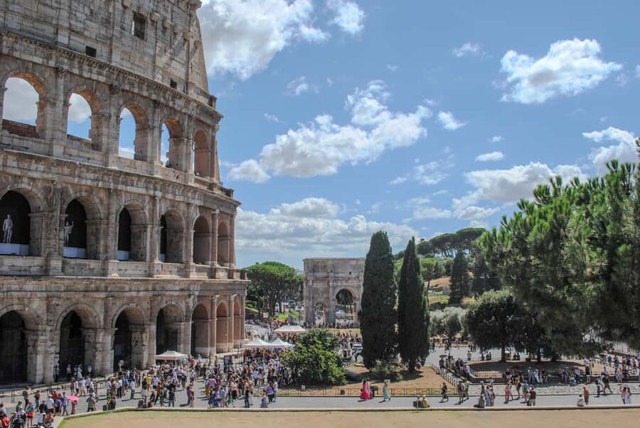 Rome: Colosseum, Forum & Palatine Hosted Entry Experience - My verdict: book it for access and freedom