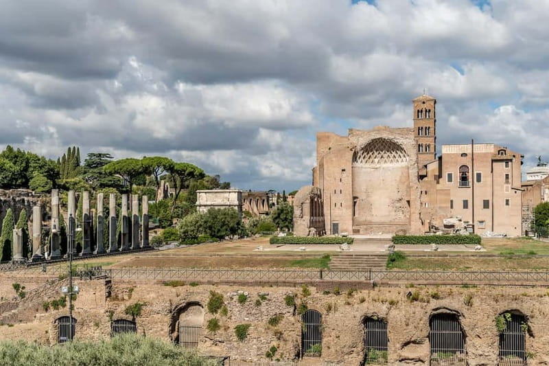Rome: Colosseum & Forum Small Group Tour with Palatine Hill - Key points to know before booking