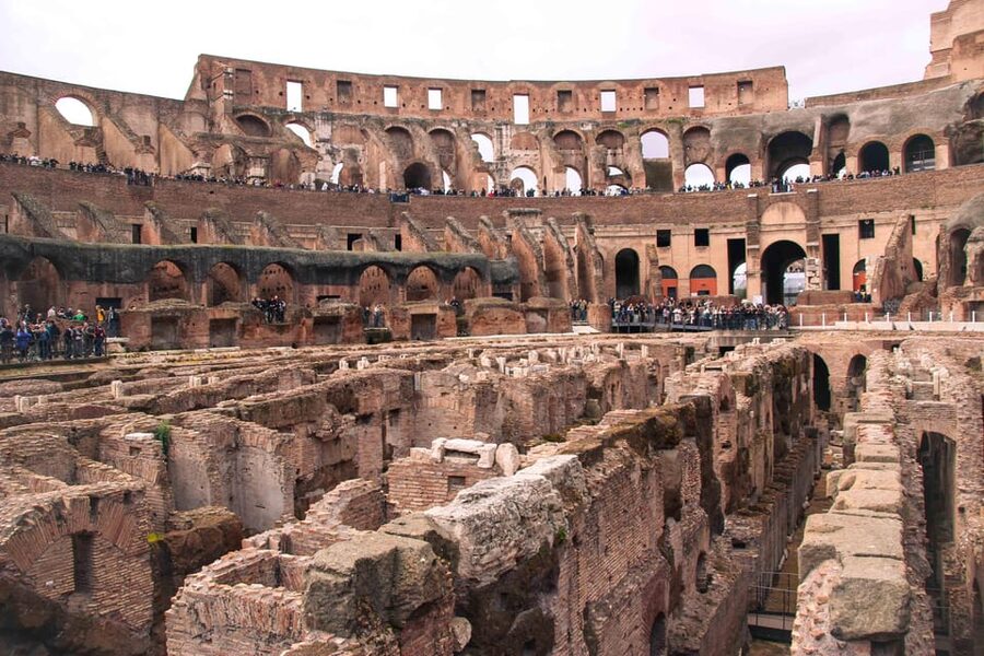 Rome: Colosseum & Forum with Audio Guide App -Optional Arena - The meeting point at Via delle Terme di Tito 93